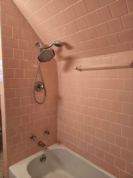 Building Photo - 82 Centennial Ave