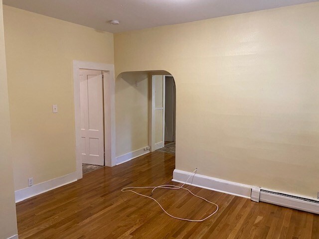 Building Photo - 50 Williams St