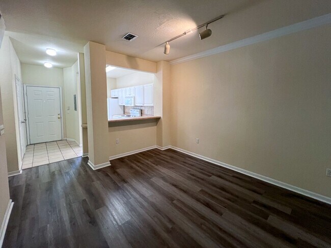 Building Photo - 2/2.5 Town Home in Magnolia Place Available NOW! *Approved Application*