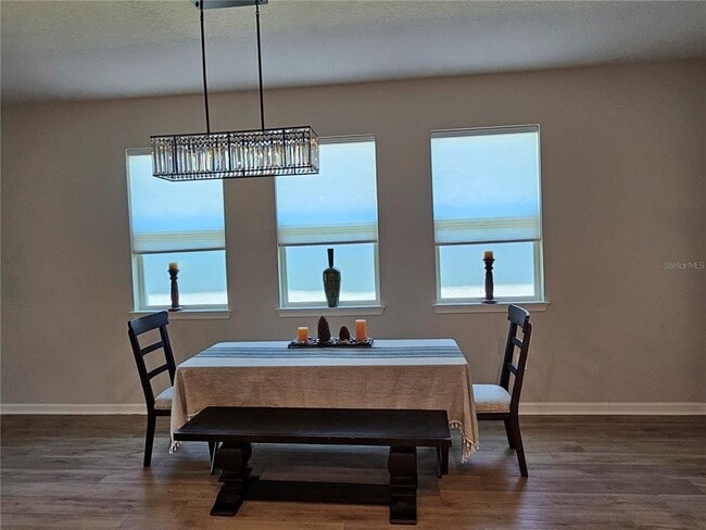 Building Photo - 3776 Maxwell Park Dr