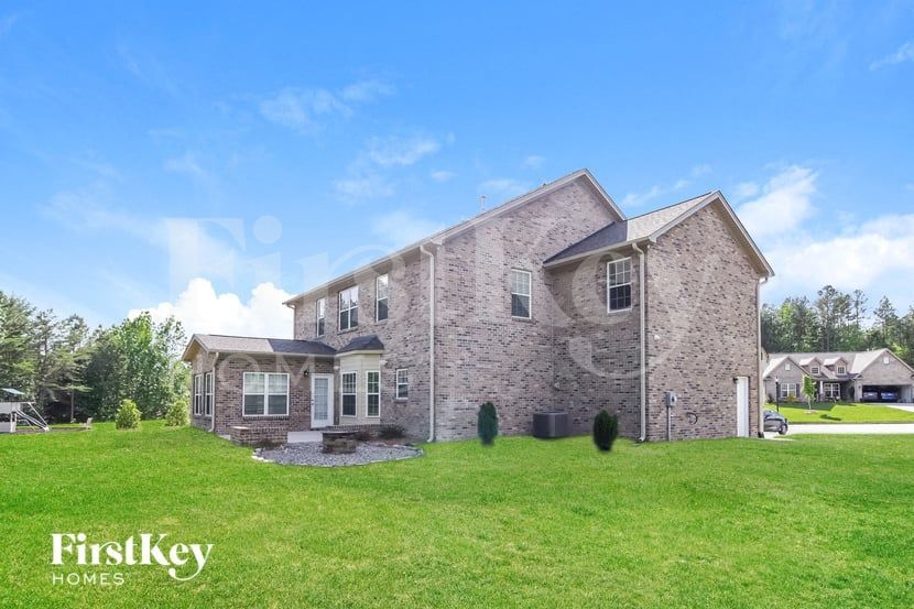 Building Photo - 2802 Fallin Ct