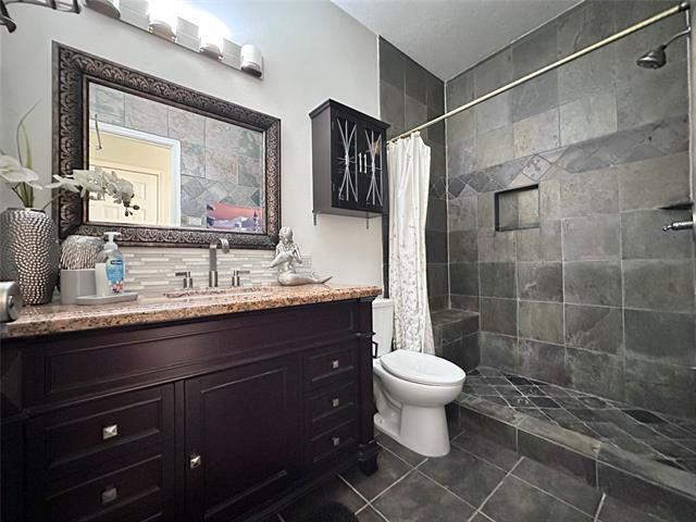 Building Photo - 1707 Rosbury Ct