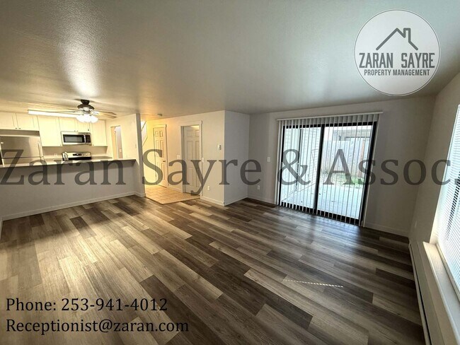 Building Photo - 252