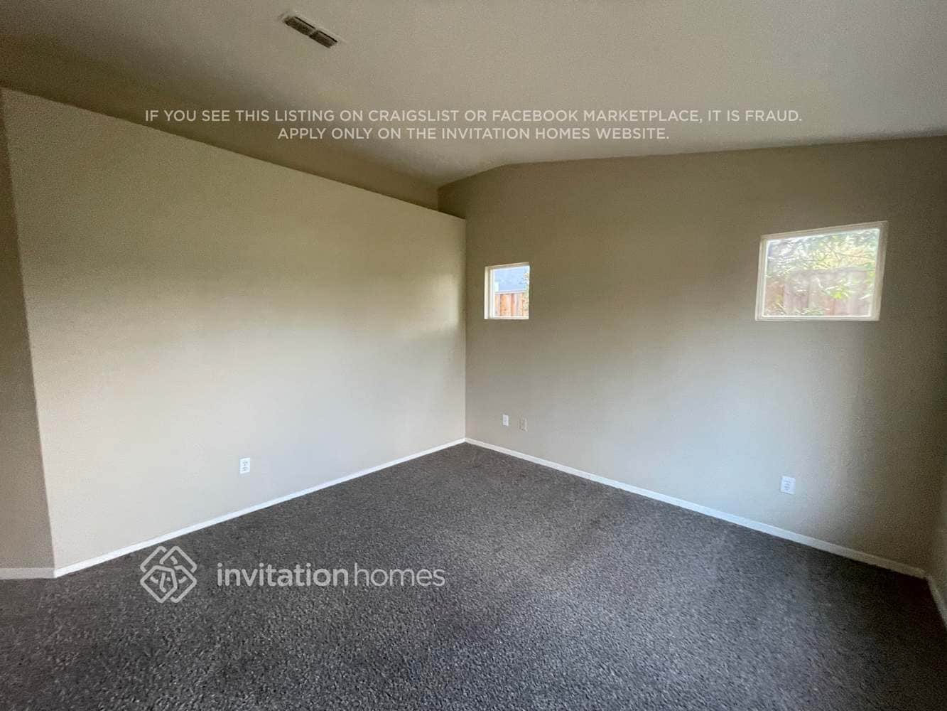 Building Photo - 5000 Mesa Ridge Dr