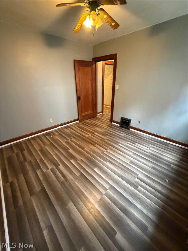 Building Photo - 119 Upland Ave