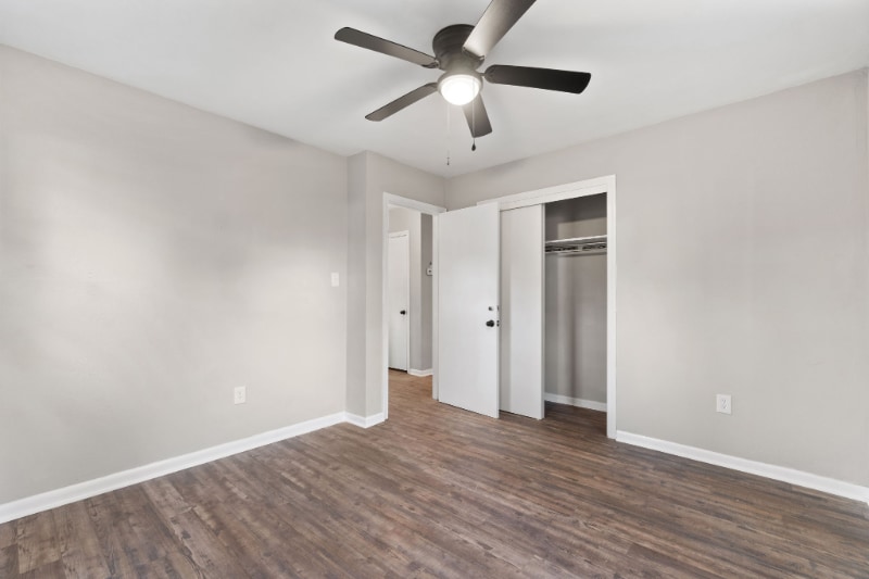 Building Photo - 116 S Budding Ave