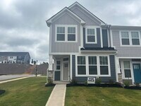 Building Photo - 484 Ml Pk Wy