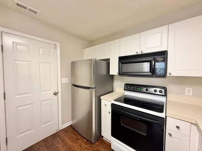 Building Photo - 5706 Osprey Cove Dr