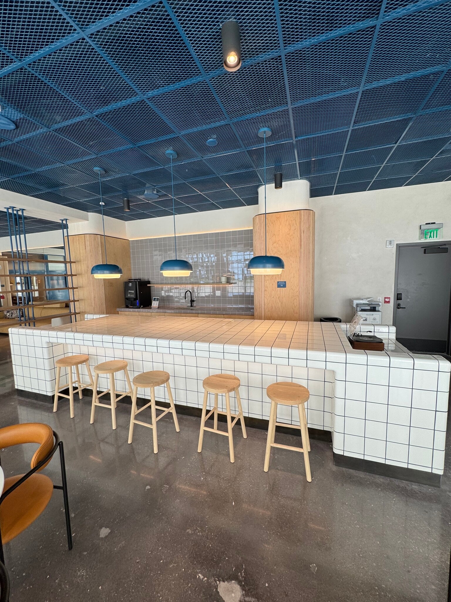 Building Photo - 264 NW 31st St