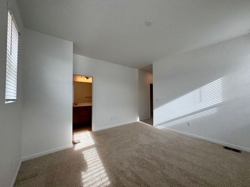 Building Photo - New Build Home for Rent Near Denver International Airport