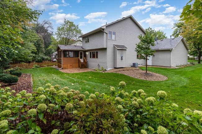 Building Photo - Beautiful Single Family home in Savage