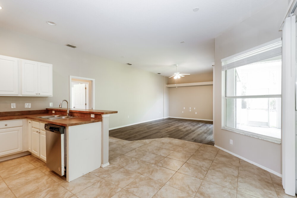 Building Photo - 1326 Kinsmere Dr