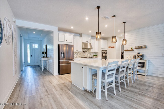 Building Photo - 94242 Goodwood Dr