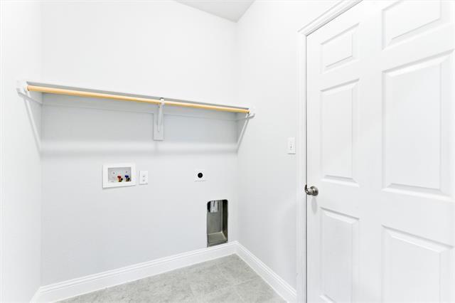 Building Photo - 5649 Salt Springs Dr