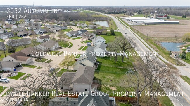 Building Photo - 2052 Autumn Ln