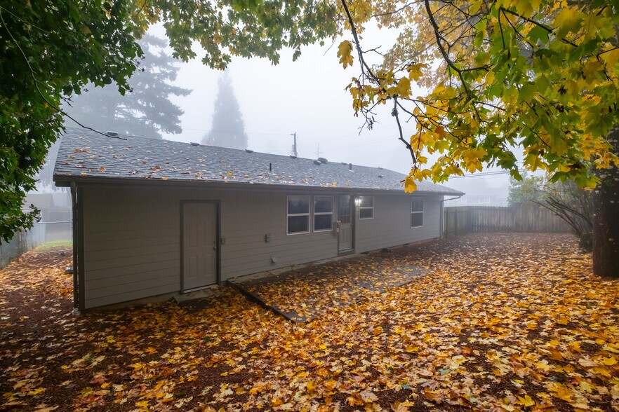 Building Photo - 3497 Felton St S