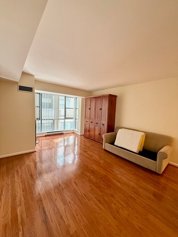 Building Photo - 170 Tremont St