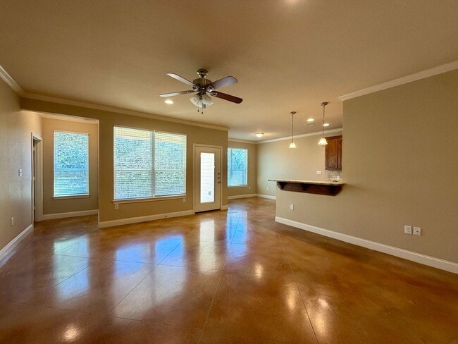 Building Photo - 2941 Savannah Ct