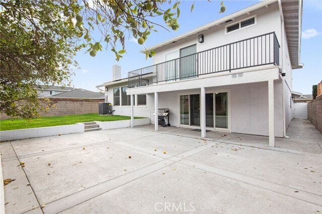 Building Photo - 23316 Almarosa Ave