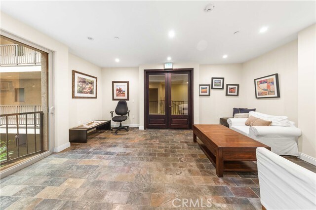 Building Photo - 11218 Camarillo St