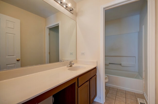 Building Photo - 16416 Borio Dr