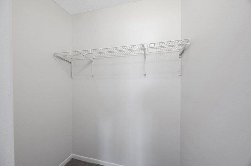 Building Photo - 200 Westwood Terrace N