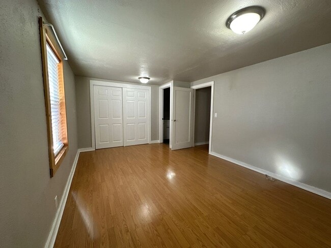 Building Photo - 5776 Harlan Dr