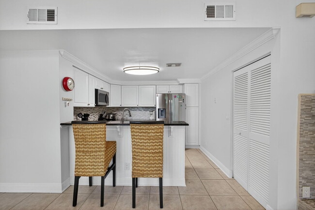 Building Photo - 1609 Mizzenmast Way