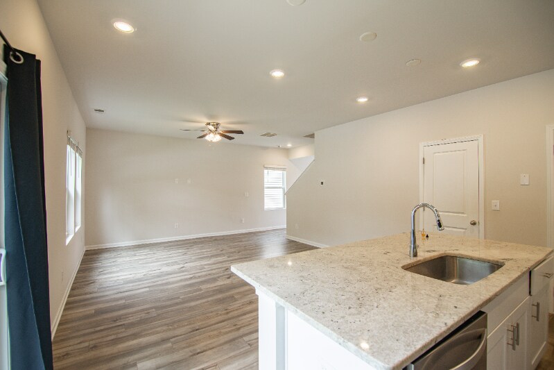 Building Photo - 1148 Harland St