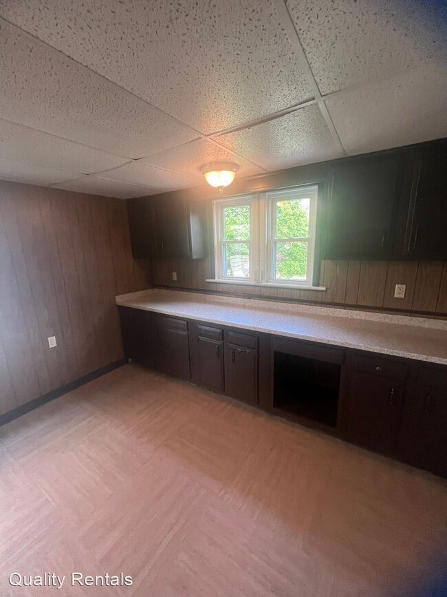 Building Photo - 3 br, 1 bath House - 228 E 26TH