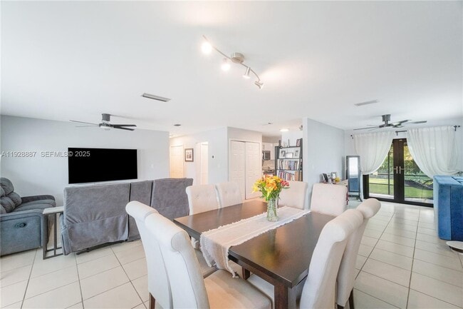 Building Photo - 10350 SW 4th St