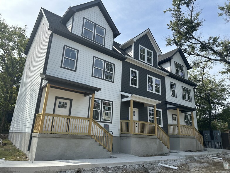 Building Photo - 200 Raymond St