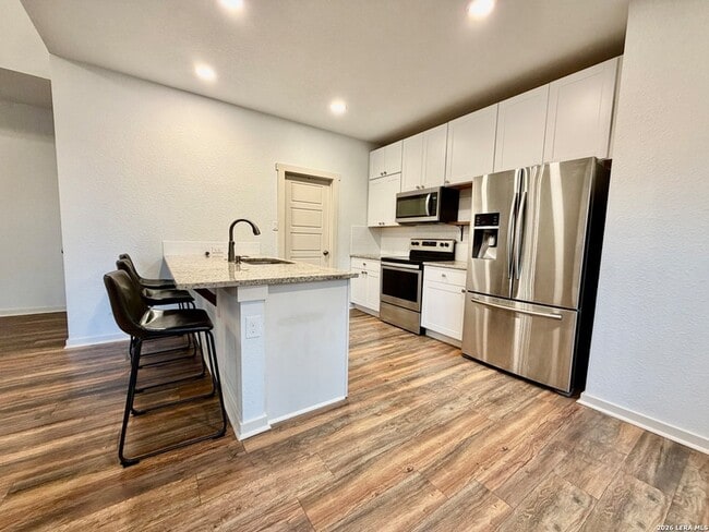 Building Photo - 1513 Winding Creek Trail