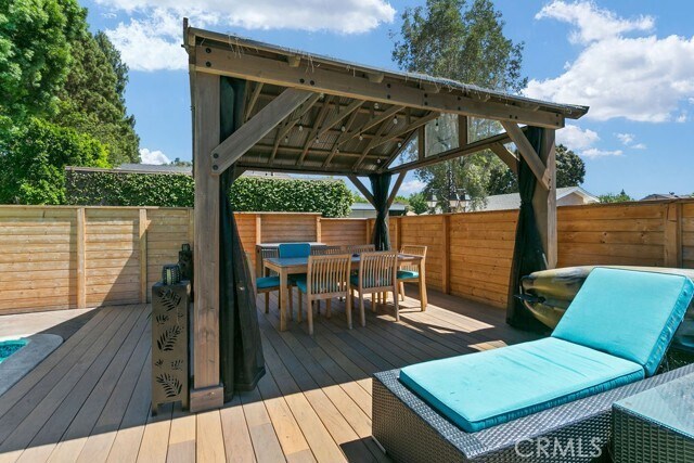 Building Photo - 24585 Overlake