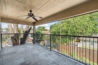 Building Photo - 3818 W 7th St