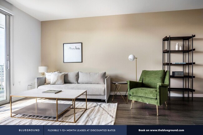 Building Photo - Domain Weho, 7141 Santa Monica Blvd