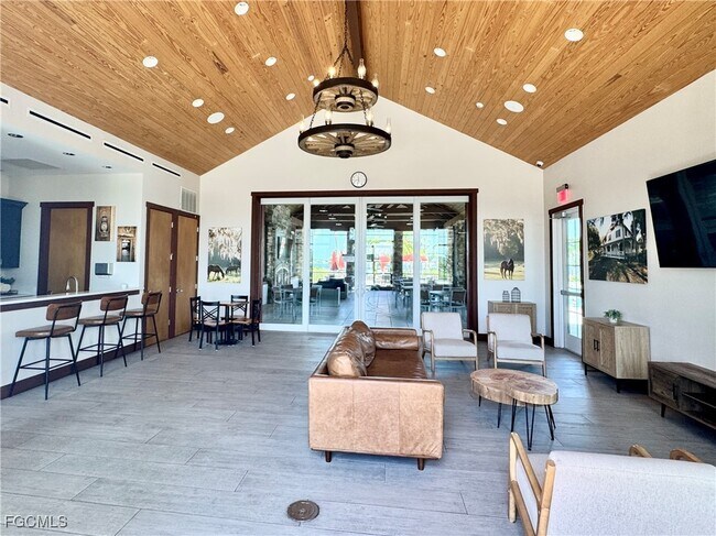 Building Photo - 17390 Alderwood Ln