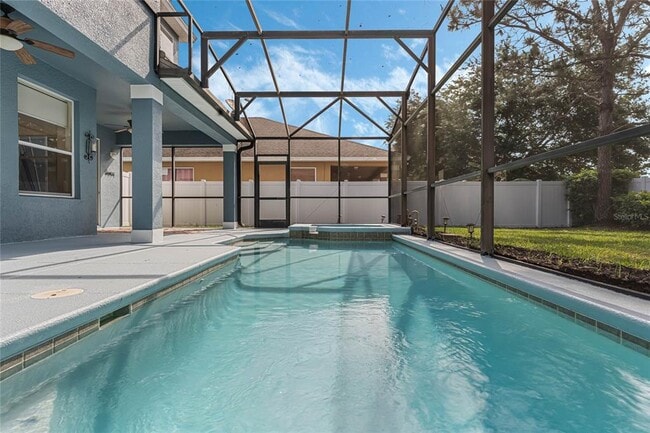 Building Photo - 600 Michigan Estates Cir