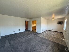Building Photo - bire02