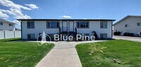 Building Photo - 2348 Stace St