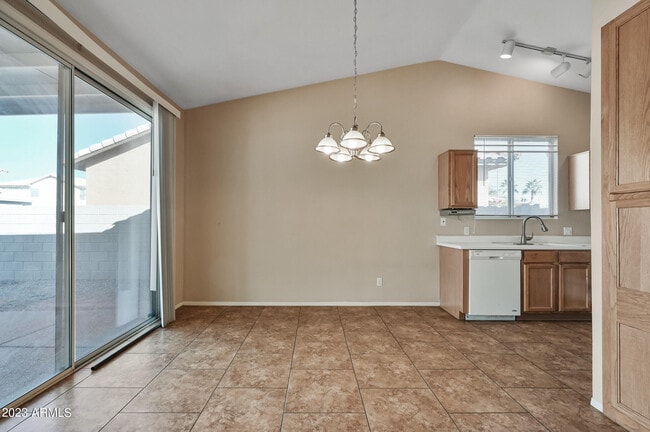 Building Photo - 16122 W Desert Bloom St