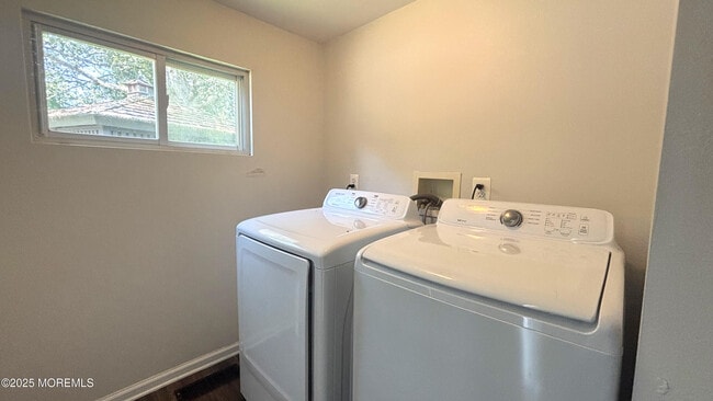 Building Photo - 26 Brookside Dr