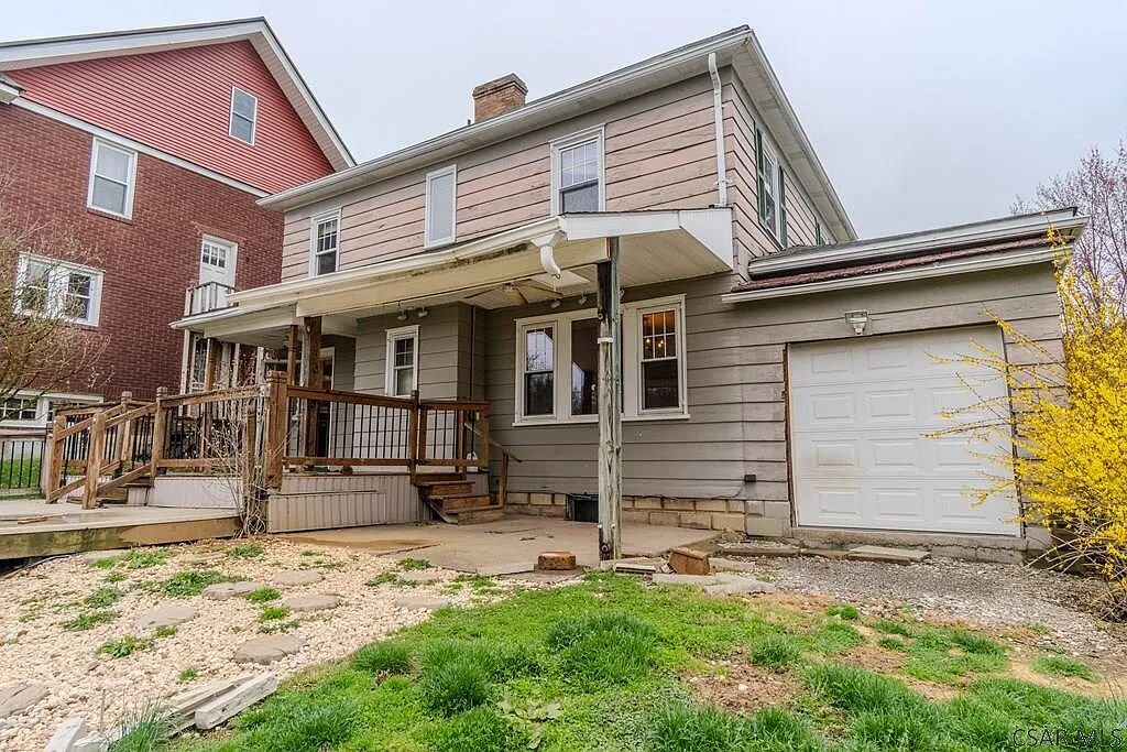 Building Photo - 309 Leila St