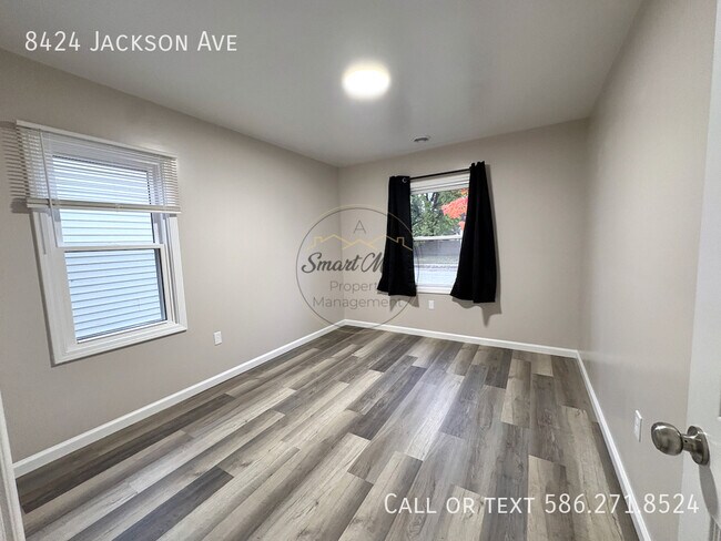 Building Photo - 8424 Jackson Ave