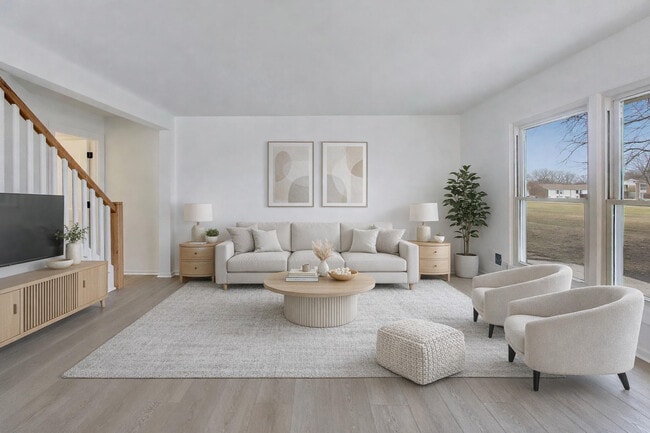 Building Photo - 1834 Jamestown Cir