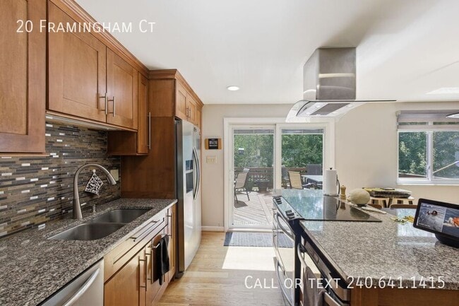 Building Photo - 20 Framingham Ct