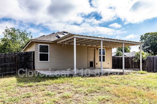 Building Photo - 5806 Machaela Trace