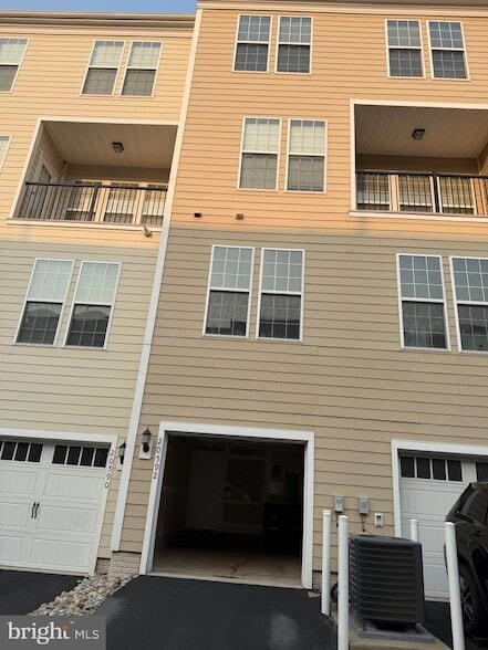 Building Photo - 20592 Geddes Terrace