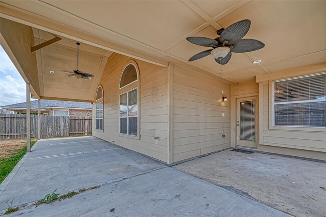 Building Photo - 16942 Langham Crossing Ln