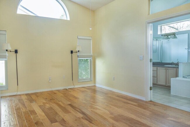 Building Photo - 1407 Whispering Woods Way